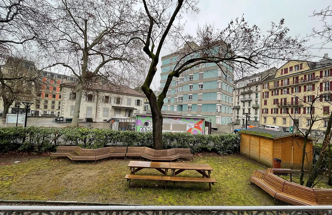 Geneva Hostel-1